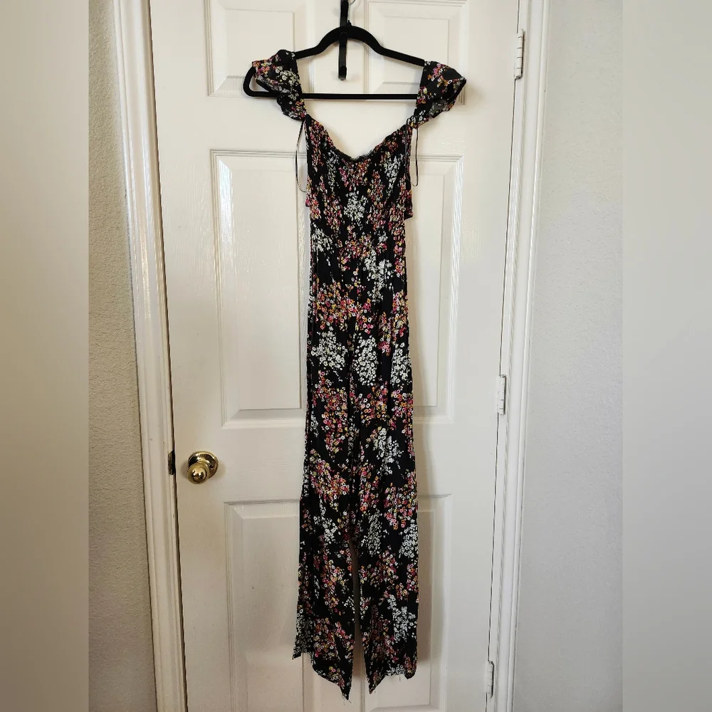 Francescas Collections chic off